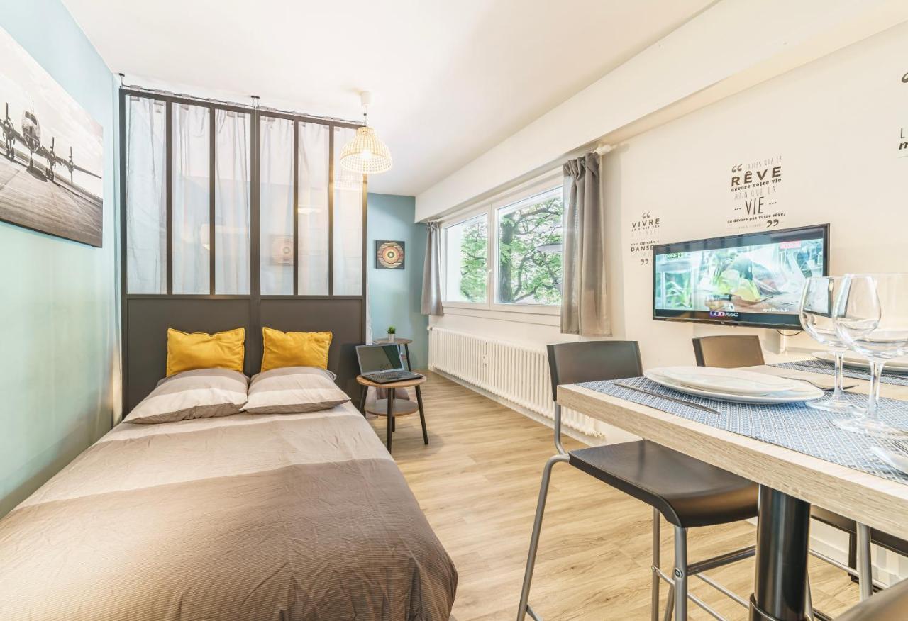 Cosy Studio 108 - Chambery Centre - Stationnement - Gare Buitenkant foto